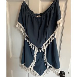 STRAPLESS ROMPER WITH TASSELS